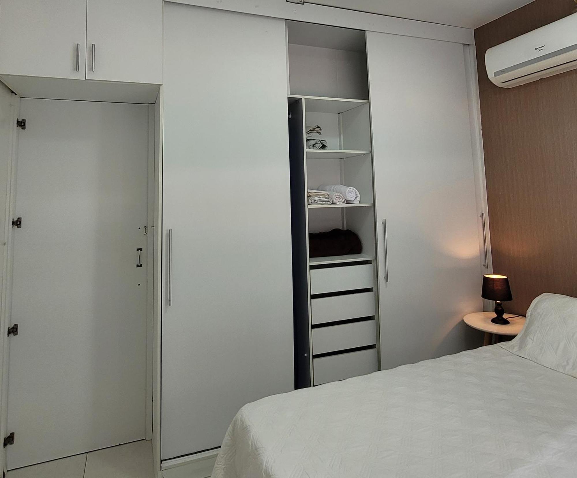 Residencial Tiffany'S, Porto Da Barra, Salvador-Ba Apartment Exterior photo